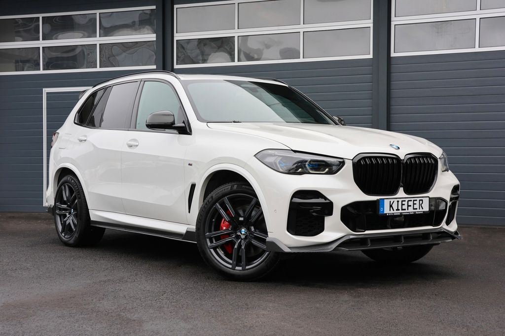Image of BMW X5 M50