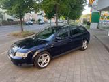 Audi A4 3.0 multitronic Avant - Audi A4 aus 2002: 3.0
