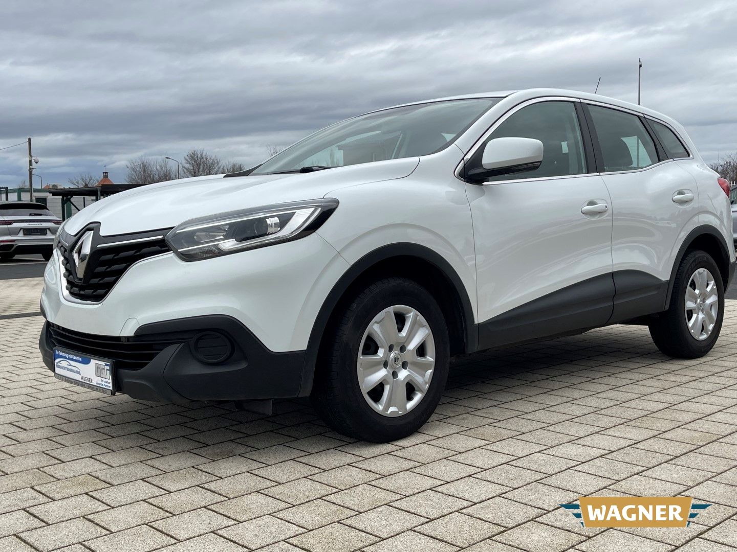 Fahrzeugabbildung Renault Kadjar Life 1.2 TCe 130 Klimaanlage Tempomat