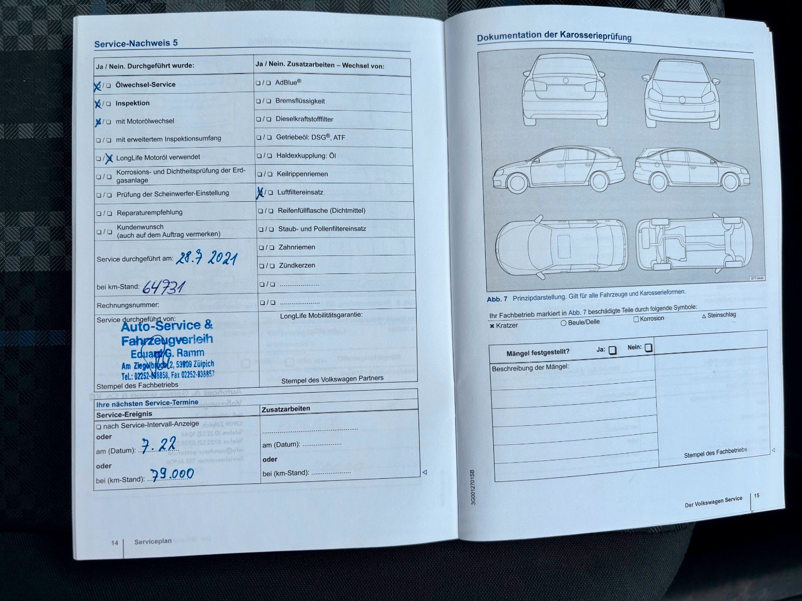 Fahrzeugabbildung Volkswagen up! 1.0 club up! Navi SHZ Klima 2.HD SCHECKHEFT