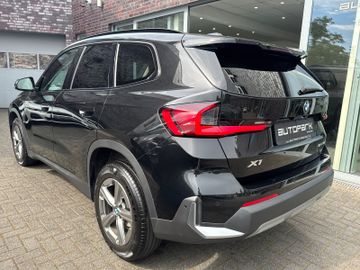BMW X1 - 10