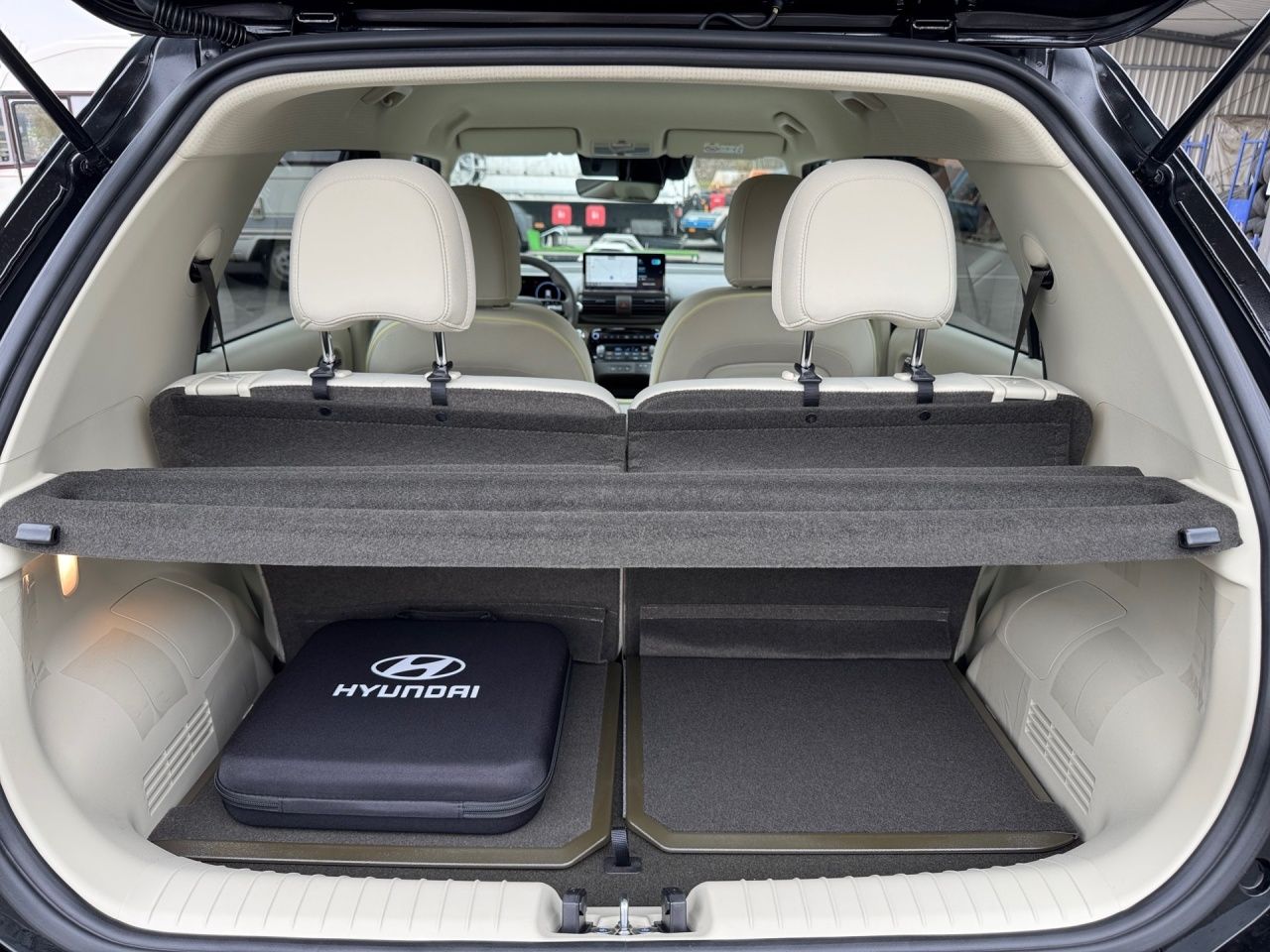 Fahrzeugabbildung Hyundai INSTER TREND *CARPLAY*KLIMAA*