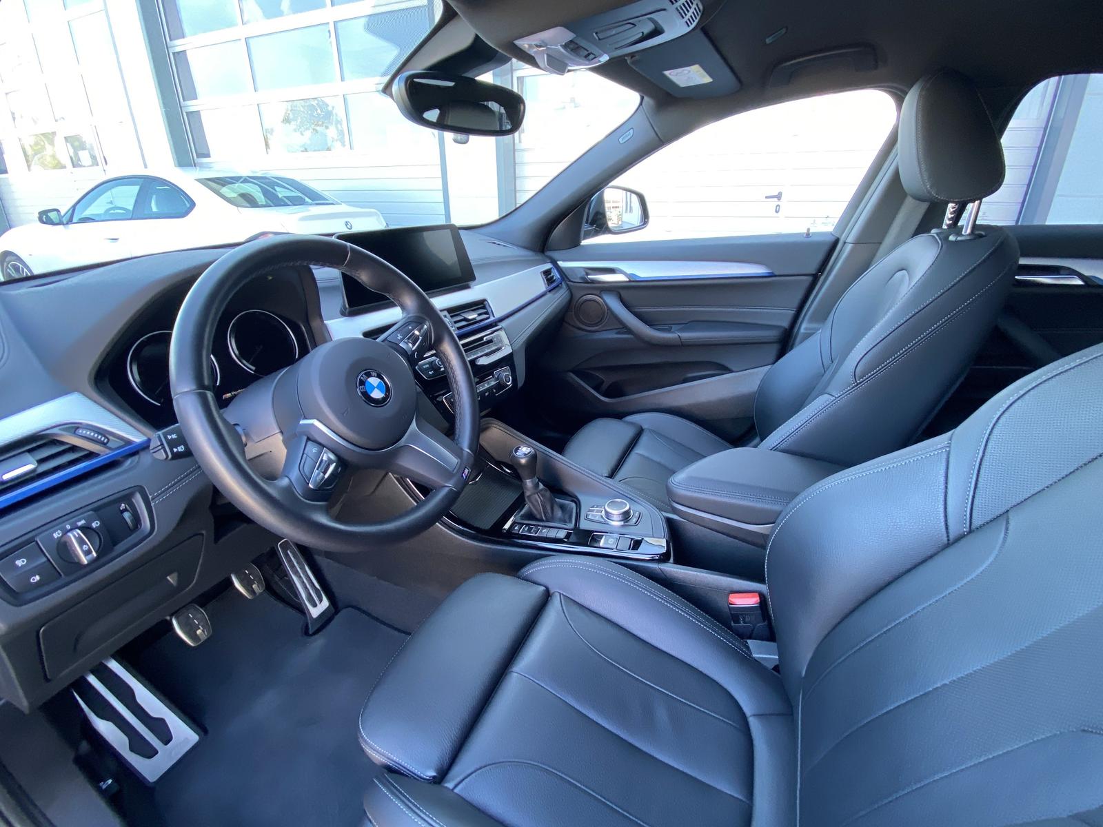 BMW X2 sDrive18i M Sportpaket HUD Memorysitz HiFi, миниатюра 7