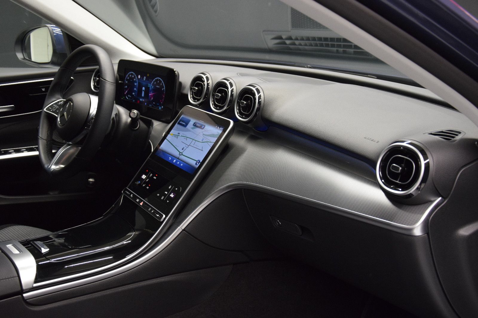 Fahrzeugabbildung Mercedes-Benz C 180 C T-Modell Avantgarde MBUX LED Kamera