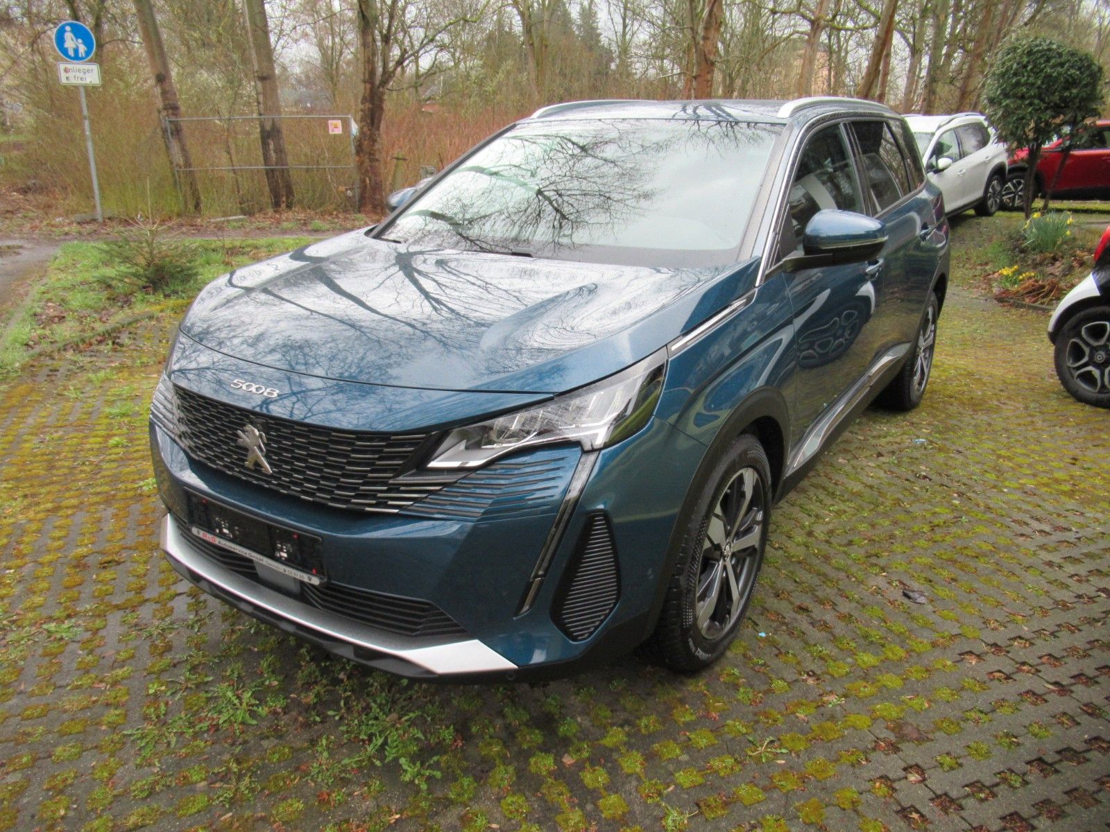 Peugeot 5008 Allure Pack BL HDi 130 EAT8, 7 Sitze ,SHZ.. imagem 3