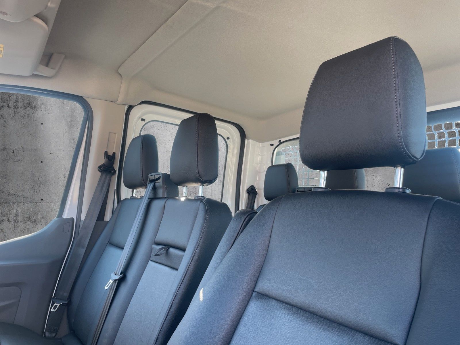 Fahrzeugabbildung Ford Transit Pritsche 350 L3 Doppelkabine Trend* 4x4