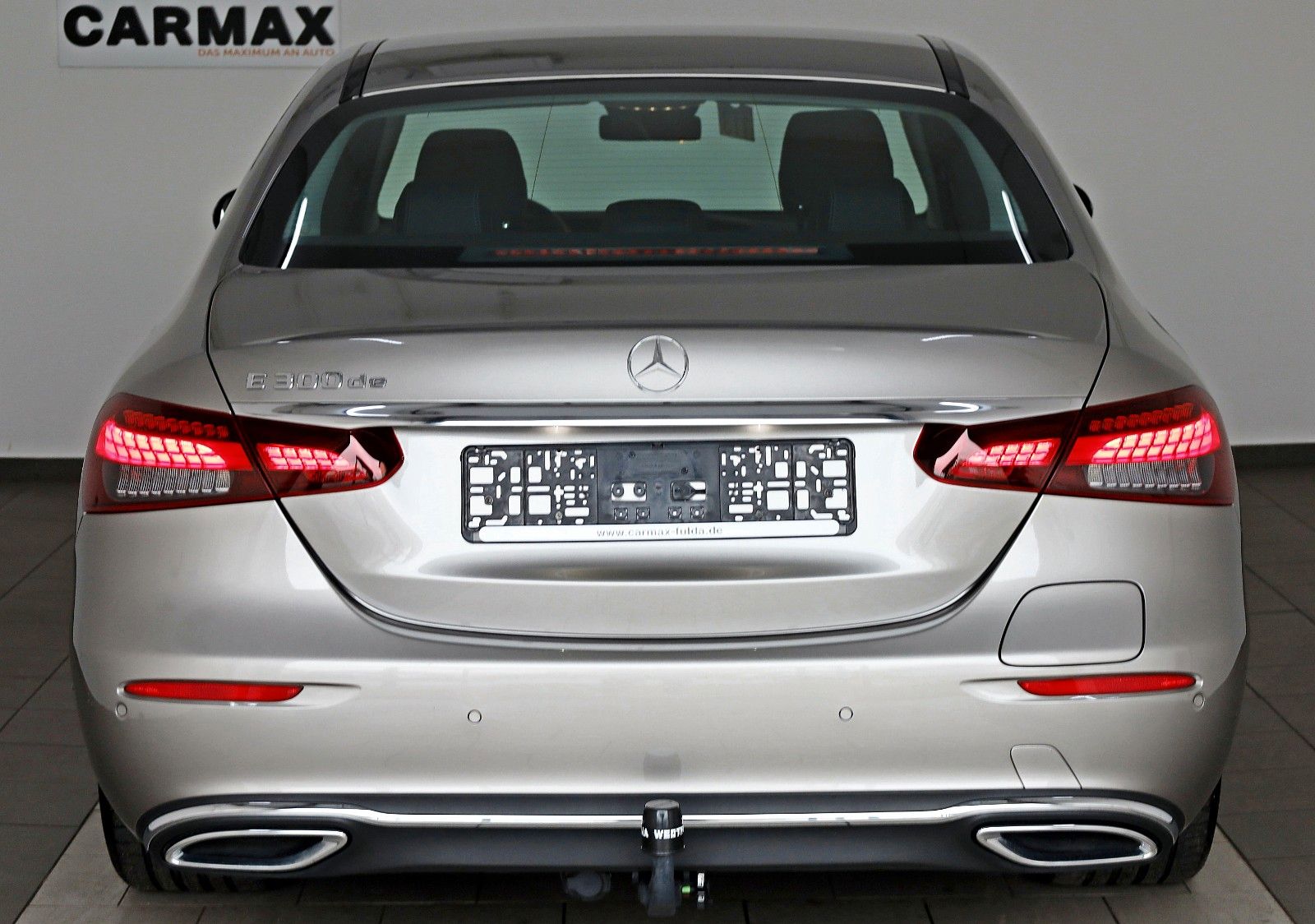 Fahrzeugabbildung Mercedes-Benz E 300de Lim. Avantgarde Leder,Navi,LED,SH,Kamera