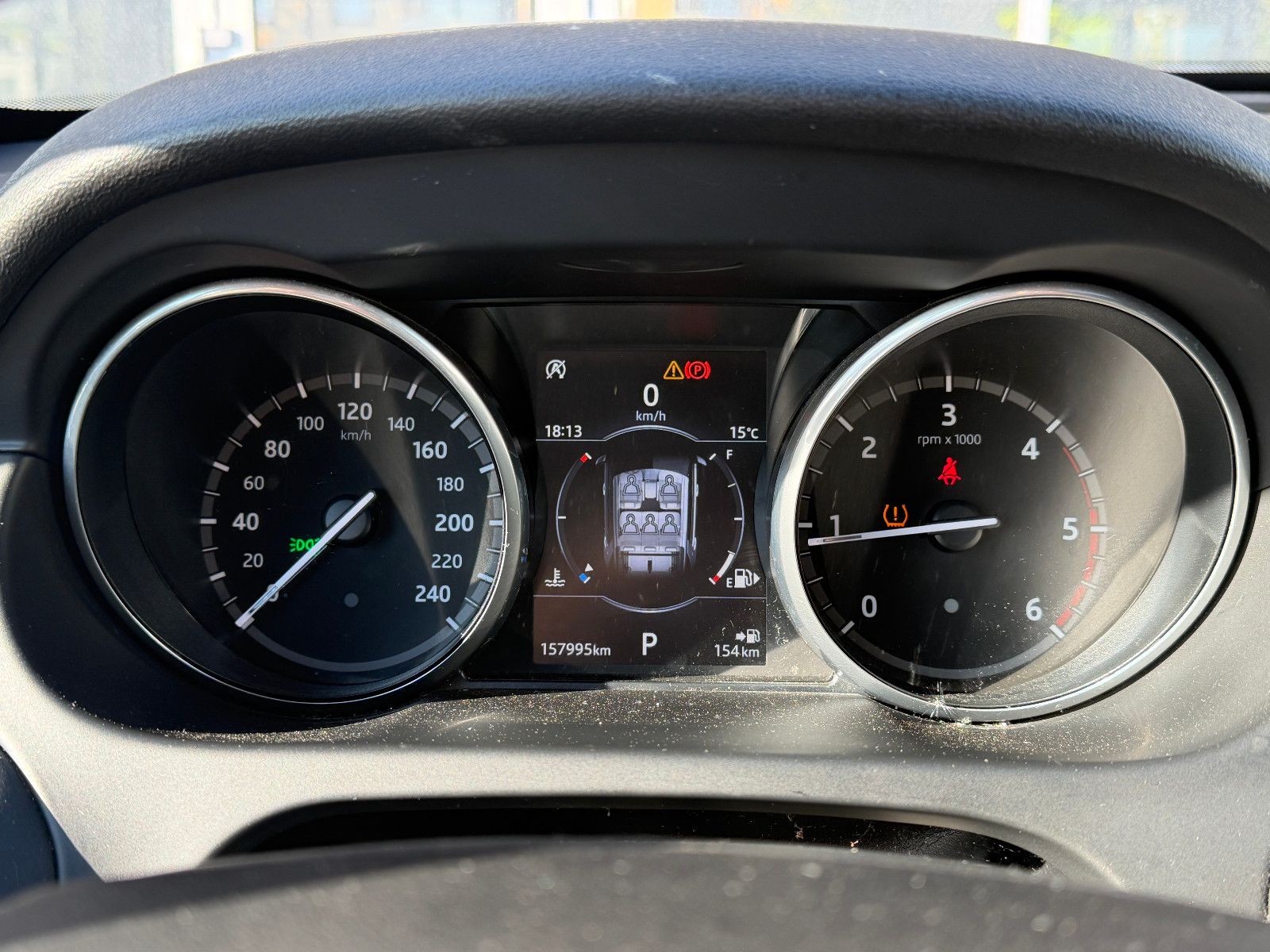 Fahrzeugabbildung Land Rover Discovery Sport SE AWD/PANO/ACC/NAVI/KAMERA/SHZ