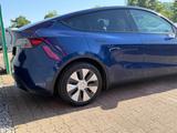Tesla Model Y Basis RWD* 1xHand* Überwachung*360*Gigaf - Tesla Gebrauchtwagen von 2022