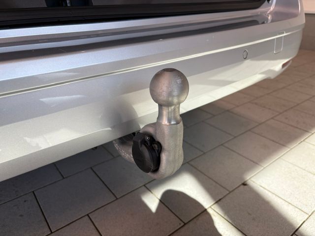 T7 Multivan Life 2.0 TDI DSG PANO STANDHZG NAVI