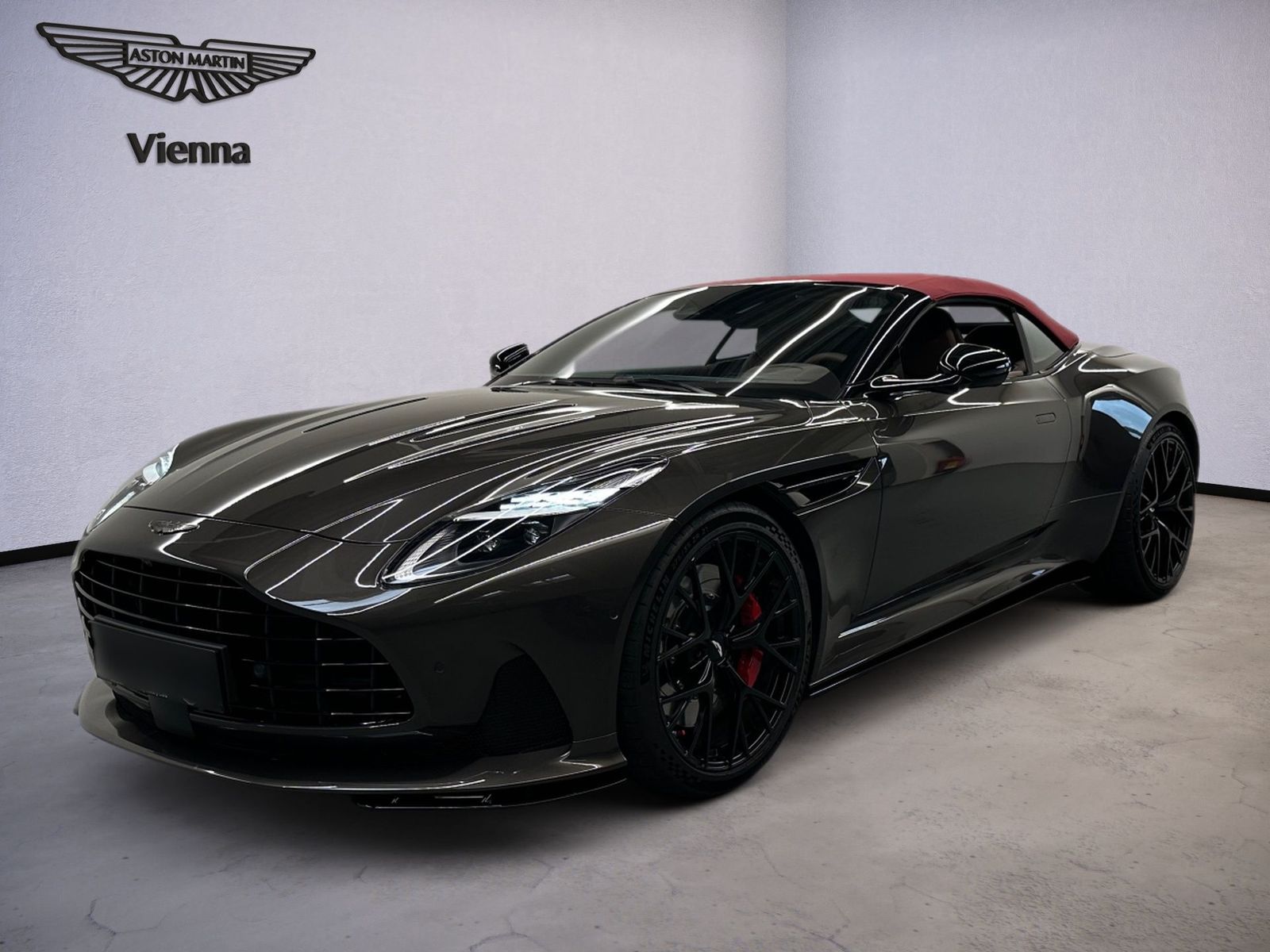 Aston Martin DB12 Volante / Q-Cumberland Grey / Havana TAN /