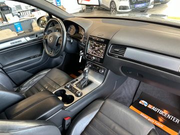 MYAUTOCENTER – Gebraucht- und Jahreswagen mit Werkstattservice in Pfaffenhofen Volkswagen Touareg V6 TDI BMT *R-Line*AHK*PANO*BI-XENON*
