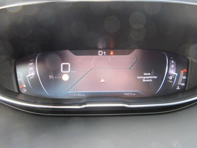 Fahrzeugabbildung Peugeot 5008 Active 1.2T NAVI/AHK/PDC/SHZ/7-SITZER/TEMPO