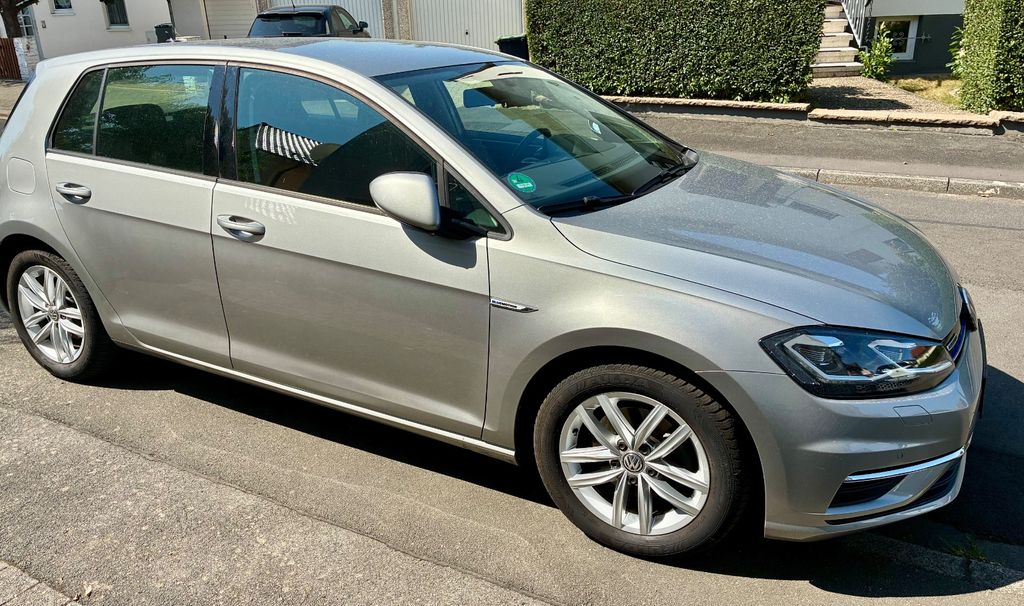 Image of Volkswagen Golf