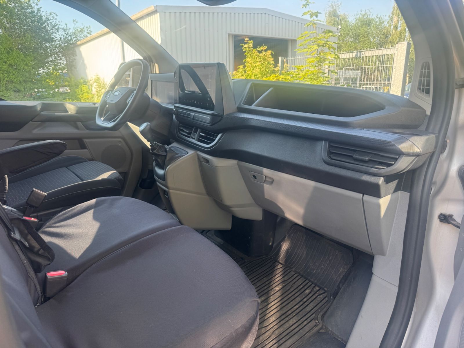 Fahrzeugabbildung Ford Transit Custom L2 LED+AHK+Kamera+Klimatronic