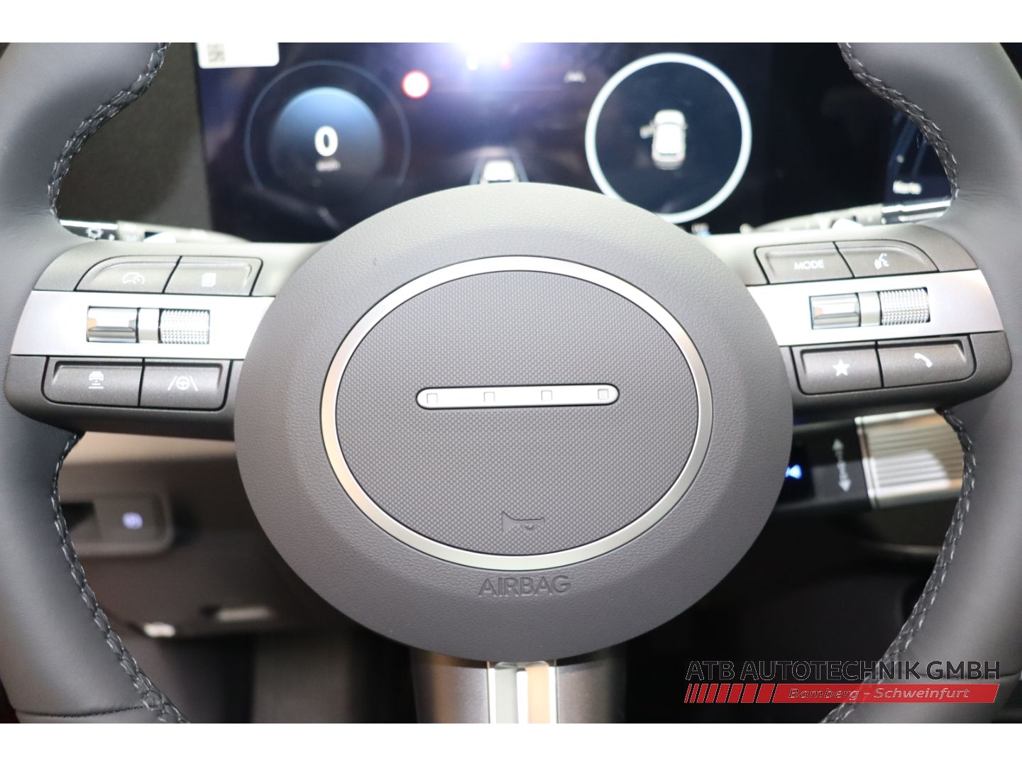 Fahrzeugabbildung Hyundai KONA Elektro MY26 65kWh 204 PS 2WD Prime HUD Nav