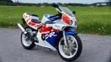 Honda CBR250RR MC22 - HONDA CBR 250