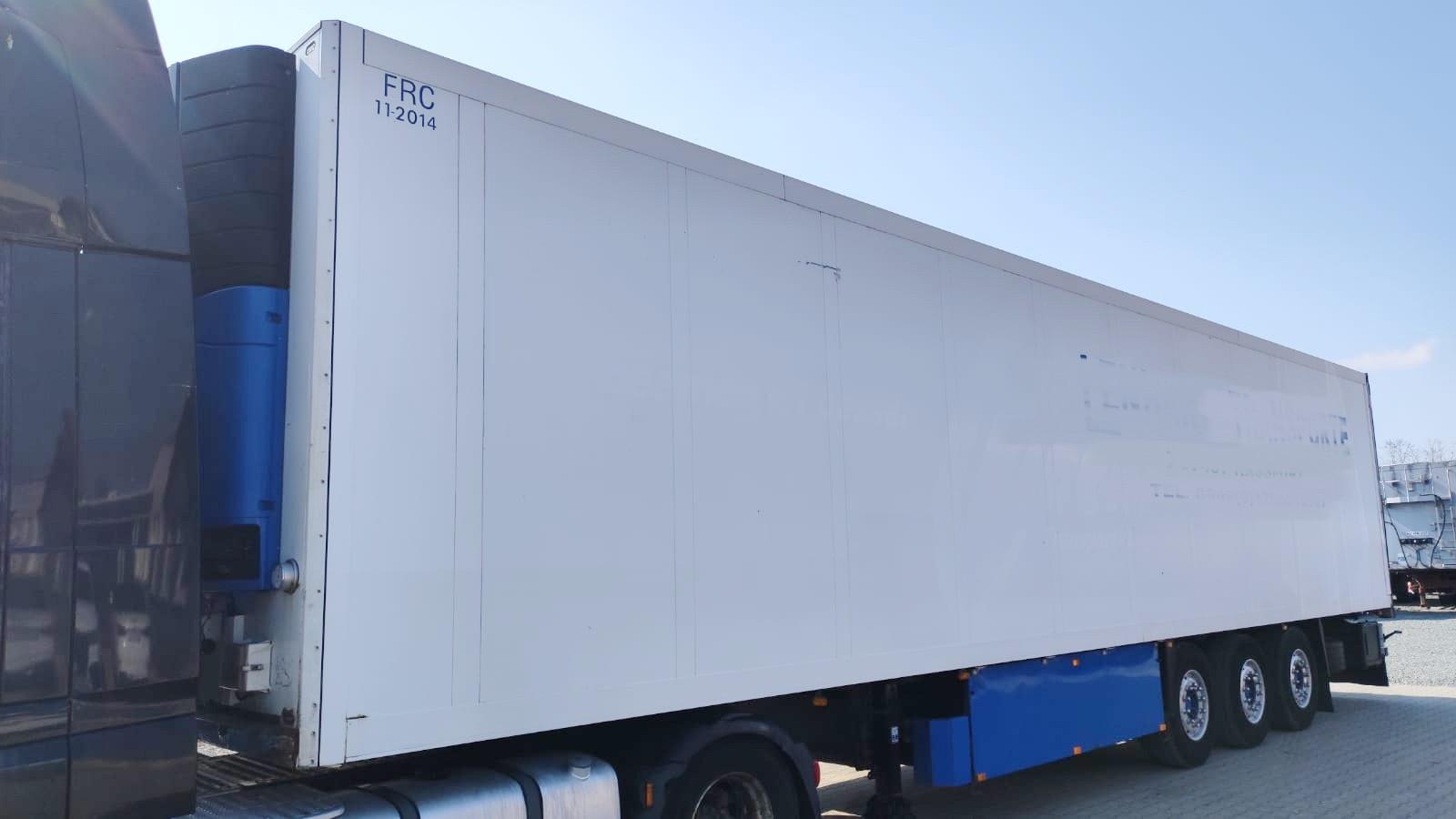 Schmitz Cargobull SKO 24 Tiefkühler Doppelstock mit Balken