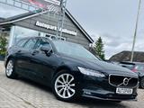 Volvo V90 Kombi Momentum AWD *ALLRAD*LEDER*LED* - Volvo in Lübeck