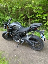 Yamaha MT 125 - Top Zustand - 1. Hand - Unfallfrei  - YAMAHA MT125