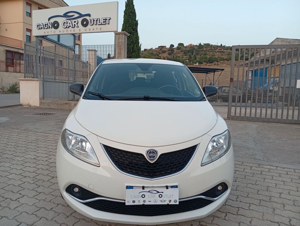 Image of Lancia Ypsilon