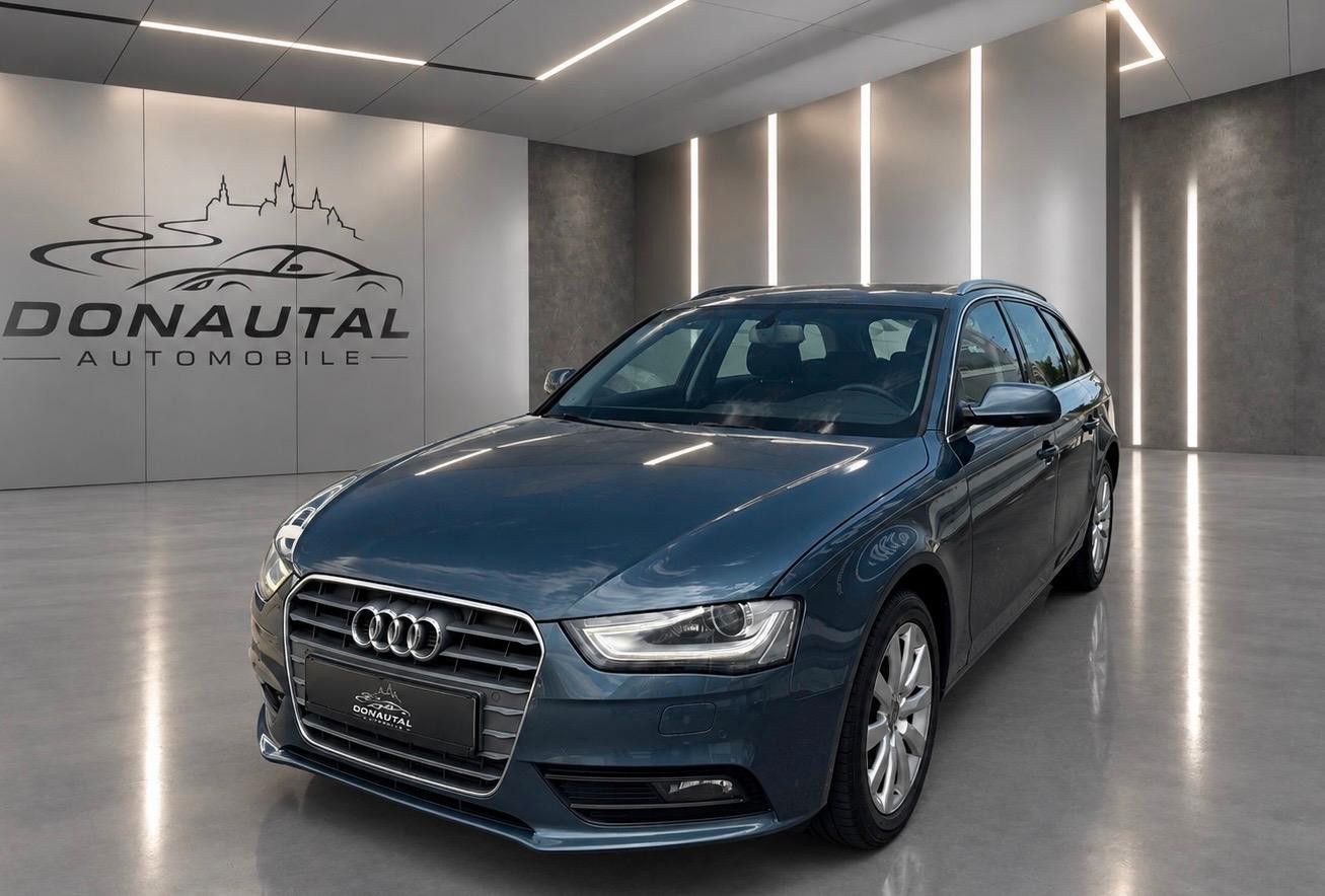 Audi A4 - 1