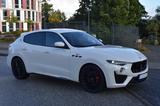 Maserati Levante Trofeo**Facelift*** - Maserati Levante Trofeo mit Benzin-Antrieb