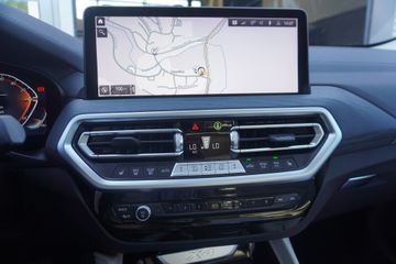 BMW X4 - 11