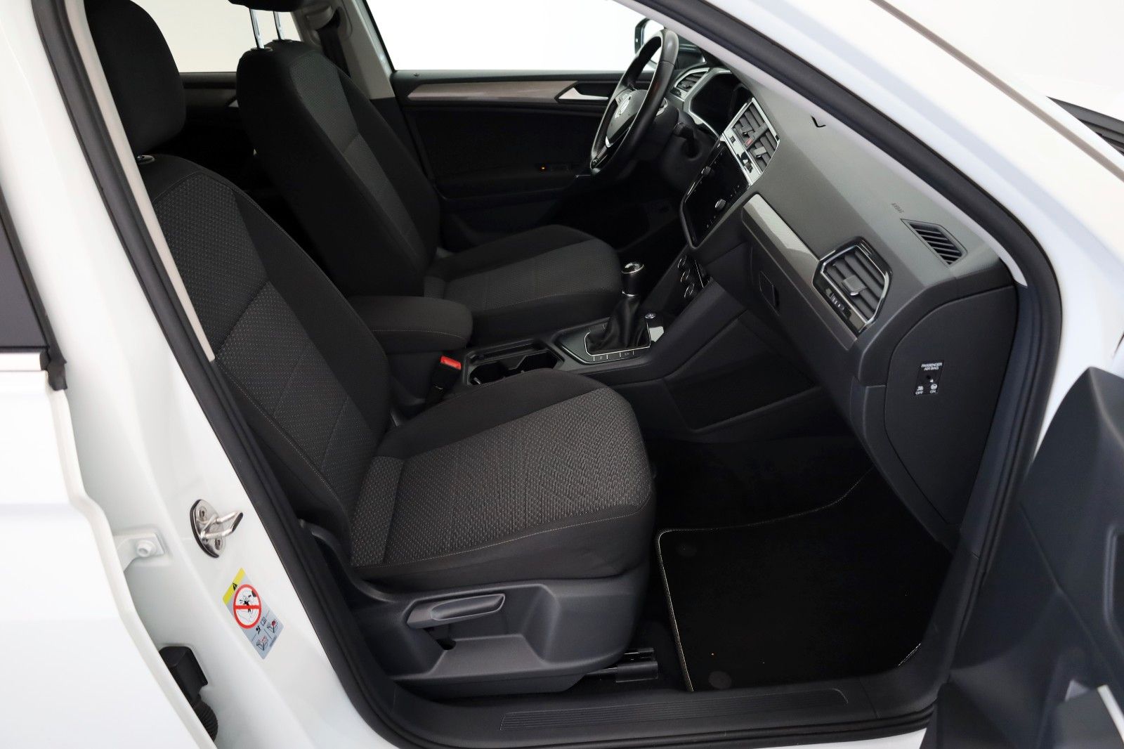 Fahrzeugabbildung Volkswagen Tiguan Allspace Comfortline,Navi,SH,ACC,AHK,+WR