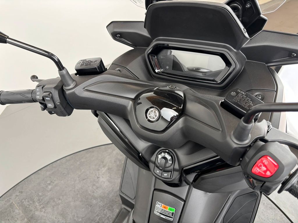 Fahrzeugabbildung Yamaha X MAX 300 *NEUFAHRZEUG MY25