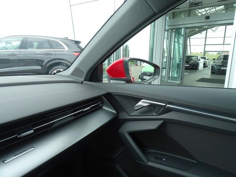Audi A3 Sportback 30 TDI / Smartphone-Interface, миниатюра 12