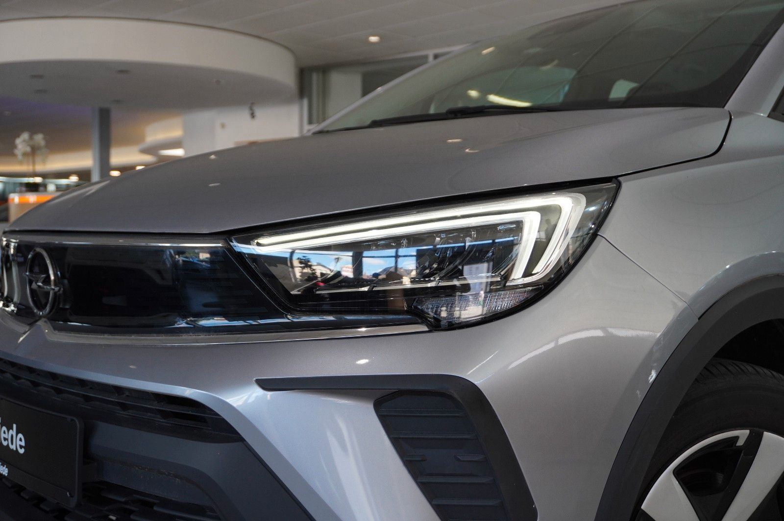 Fahrzeugabbildung Opel Crossland (X) 1.2 EDITION NAVI/LED/KAMERA/DAB+