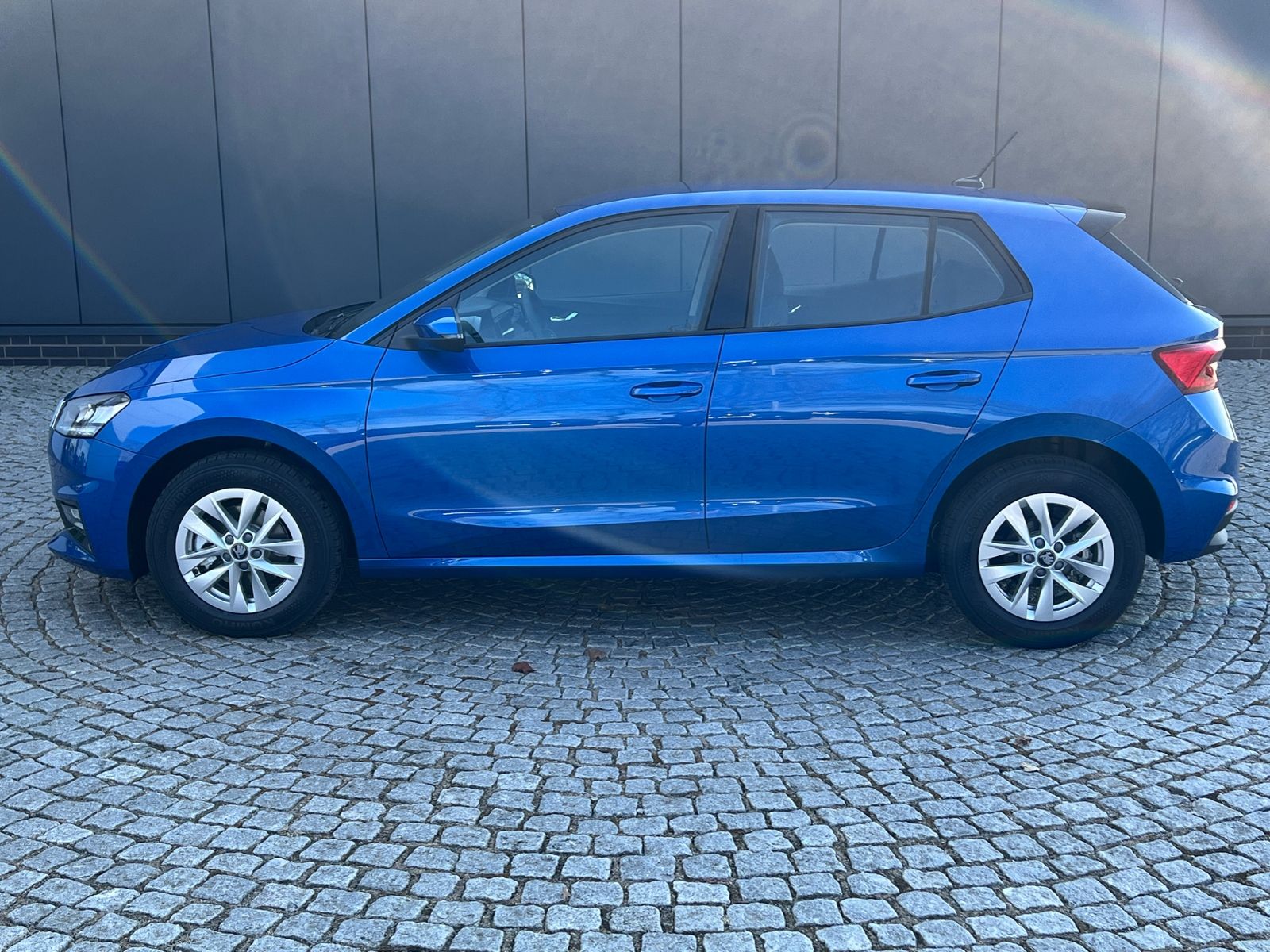 Fahrzeugabbildung SKODA Fabia Selection 1.0 TSI DSG *Garantie, WinterPlu
