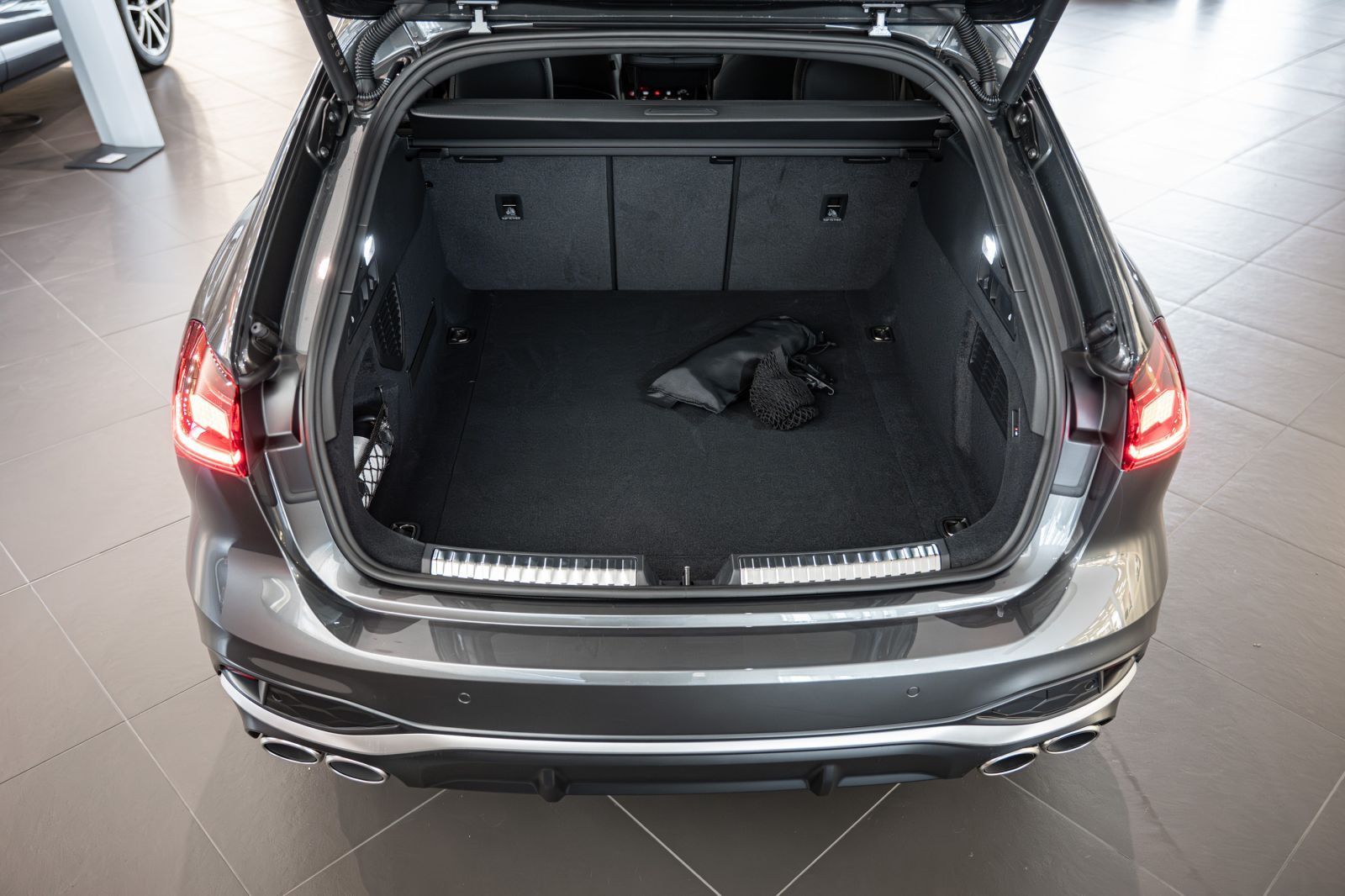 Audi S5 - Bild 12