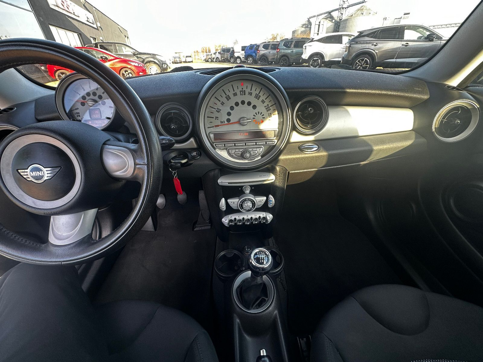 Fahrzeugabbildung MINI ONE Mini One