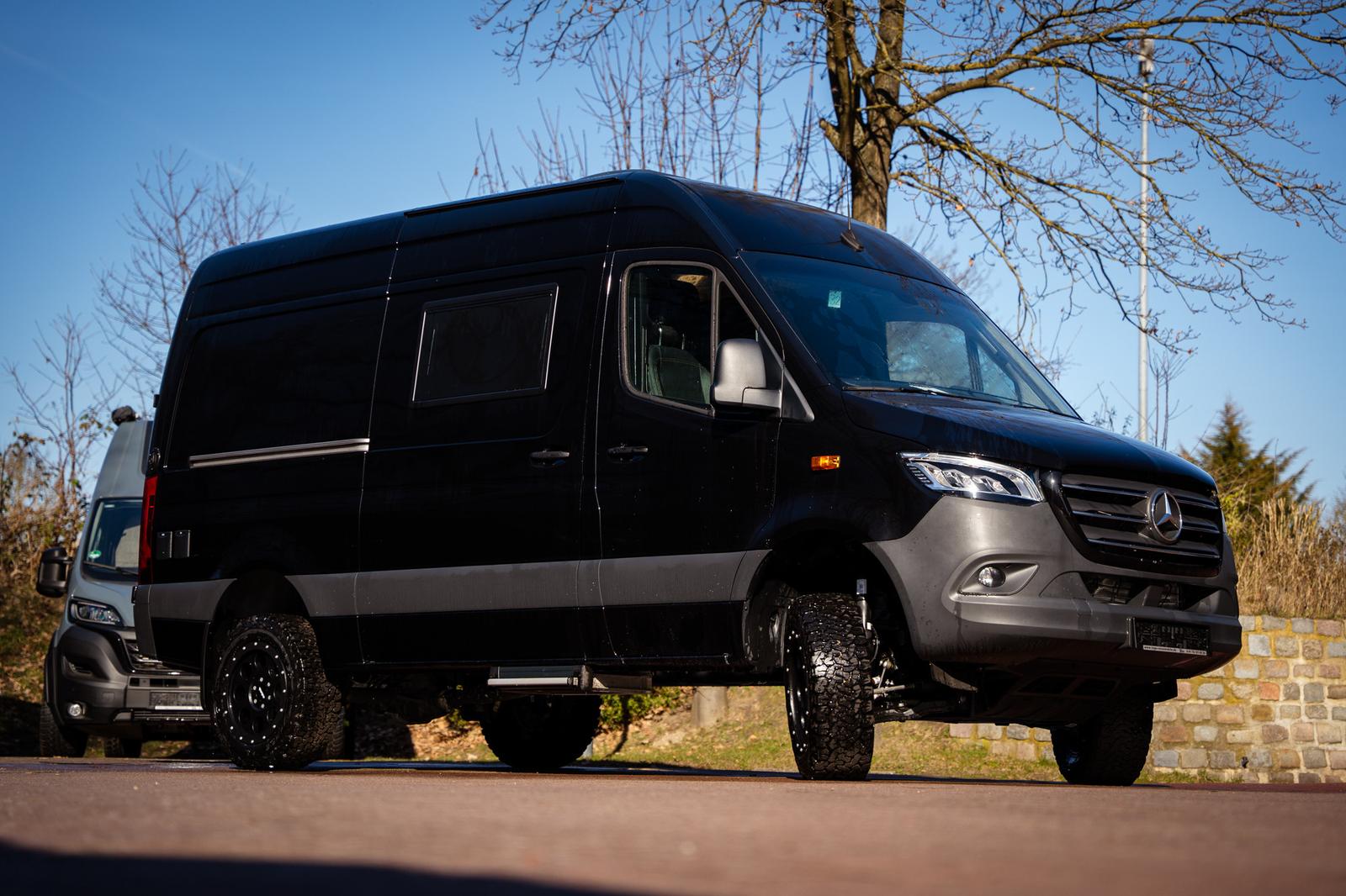 Pössl 2025 - Roadstar X