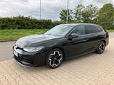 Volkswagen Passat B9 R-Line - Volkswagen Passat B9