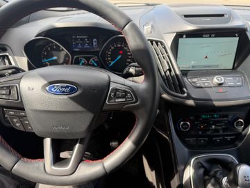 Ford Kuga - 12