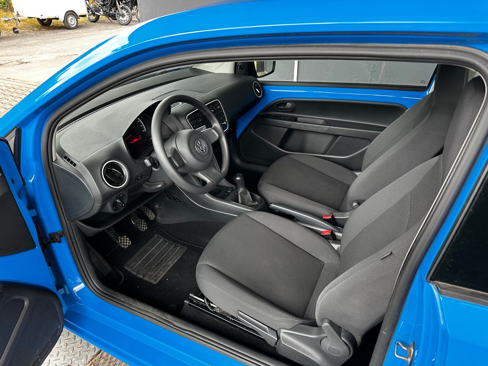 Volkswagen up! 1.0 take up! — Bild 10