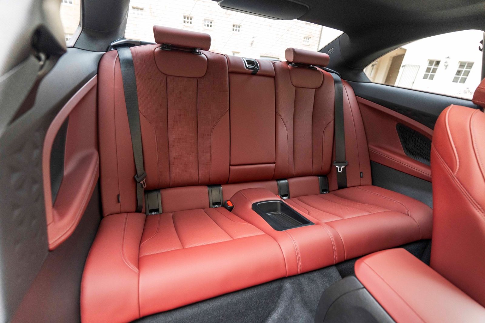 Fahrzeugabbildung BMW 230I M-SPORT KAM CARPLAY LED CARBON H&K M