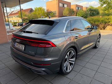 2018 AUDI Q8 — фото 5