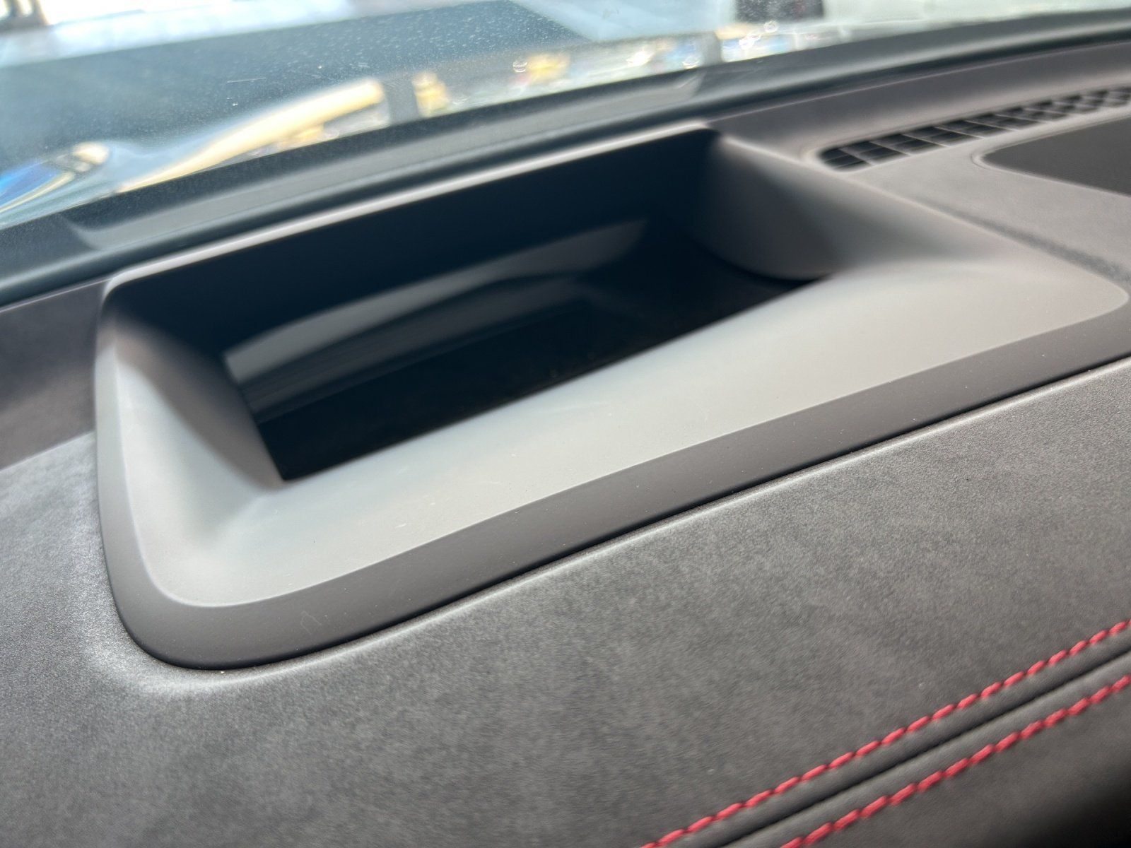 Fahrzeugabbildung Mercedes-Benz EQE 53 AMG Prem+ HYPER Pano DISTRO Memo AIRMATIC