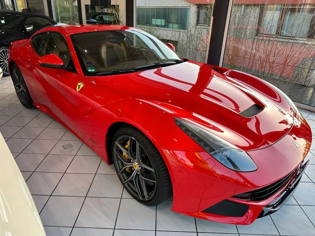 Ferrari F12 berlinetta