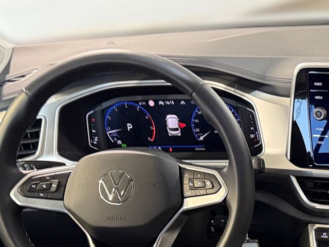 T-Roc 1.5 TSI DSG MOVE LED+KAMERA+NAVI+APP+ALU17