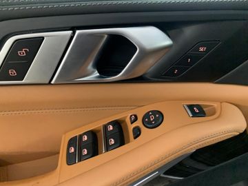 BMW X5 - 12