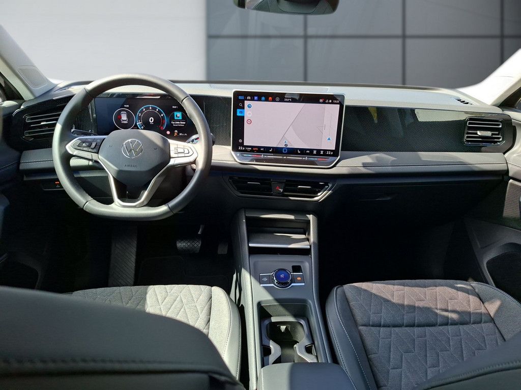 Tiguan 1.5 eTSI Life *DSG*STANDH*AHK*REAR VIEW*N