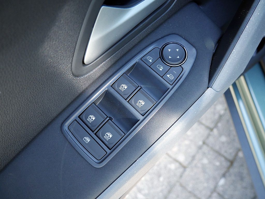 Fahrzeugabbildung Dacia Duster Journey Mild Hybrid 140