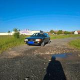 Audi 100 2.0 5 zylinder - Audi 100 mit Benzin-Antrieb: Limousine, Zylinder