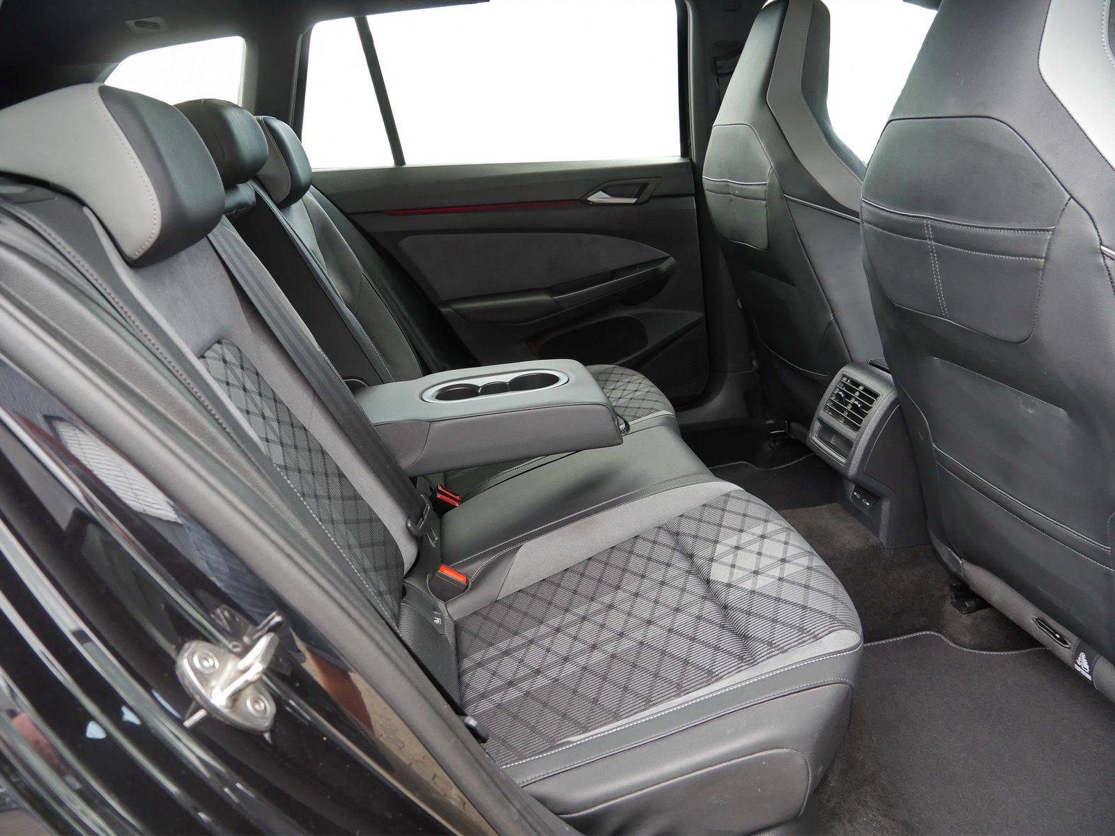 Volkswagen Golf - Bild 16