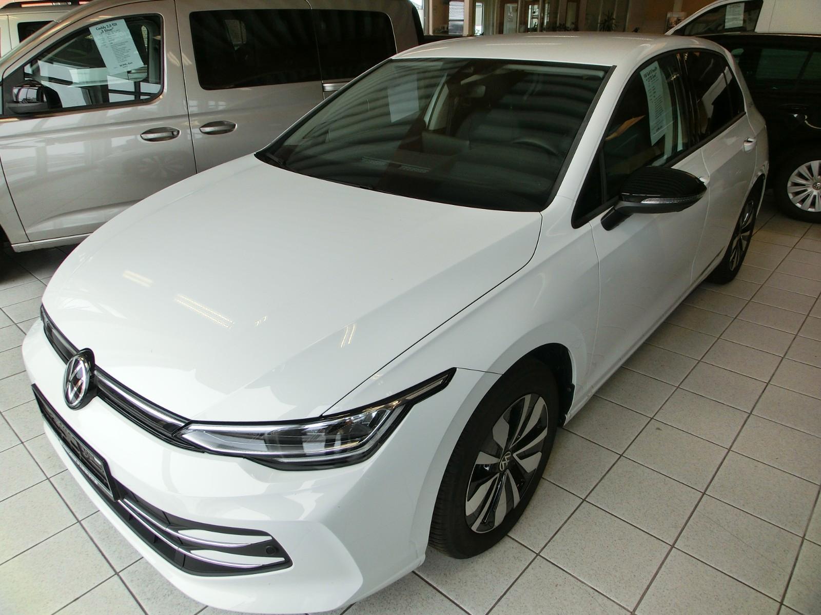 Volkswagen Golf VIII Lim. 1.5 TSI Goal AHK Kamera